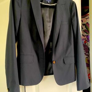 The GAP Iconic Schoolboy Blazer 2010 vintage, navy